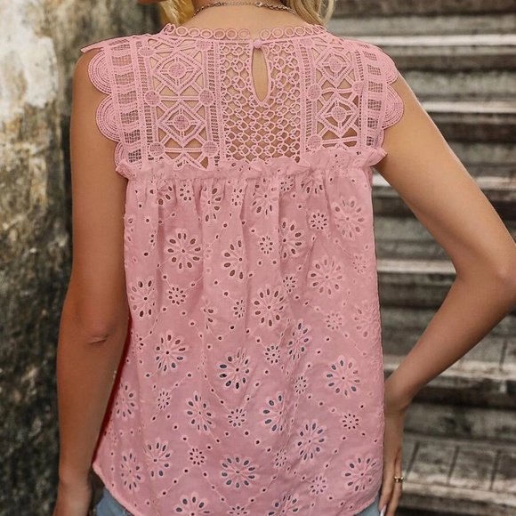 033 Boho Eyelet Embroidered Tank Top - Picture 9 of 13
